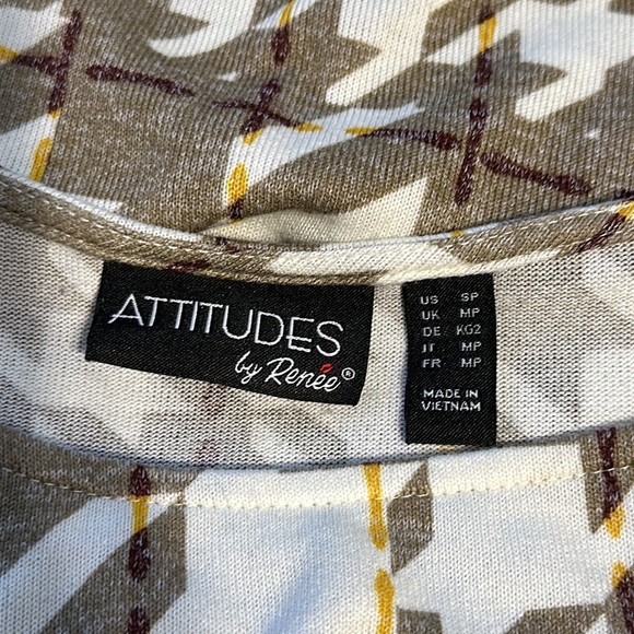 Attitudes by Renee Collection Casknit Asymmetrical Plaid / Herringbone Shirt. - Picture 8 of 10